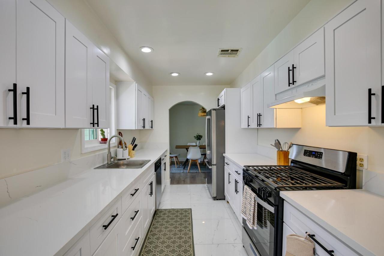Holiday home Oasis With Pool And Gas Grill! *