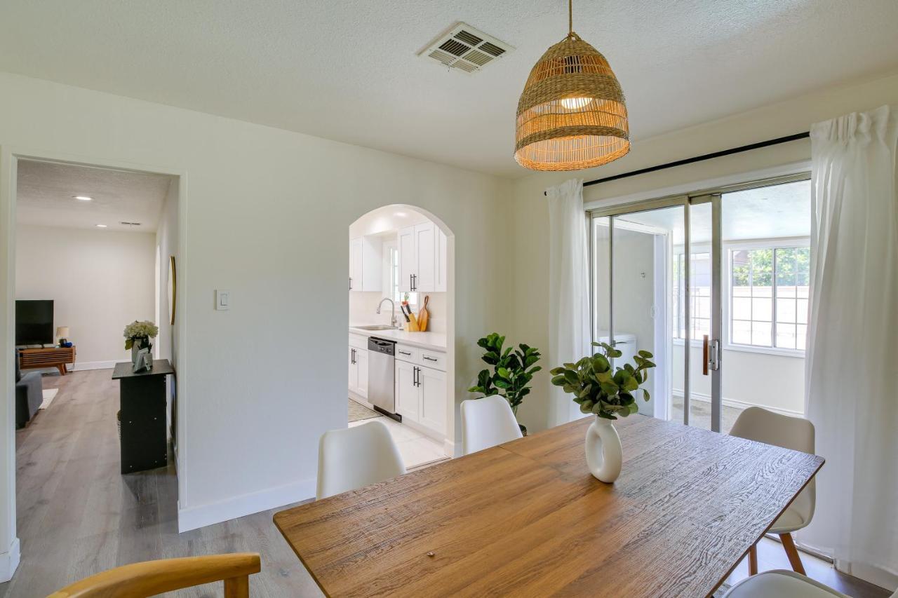 Holiday home Oasis With Pool And Gas Grill!